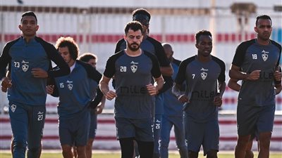 بعد هطول الأمطار الغزيرة.. الزمالك يقرر التحرك إلى ملعب المباراة مبكرًا لخوض لقاء ساجرادا
