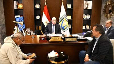 محافظ جنوب سيناء يبحث آفاق الاستثمار العقاري بالمحافظة