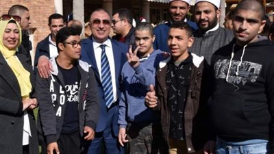 «محافظ الإسكندرية» يُعلن عن إقامة منفذين لعرض منتجات ذوي الهمم بسوق محطة مصر