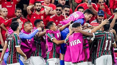 بعد إهدار الفرص.. فلومينينسي يعاقب الأهلي بثنائية ويتأهل إلى نهائي كأس العالم