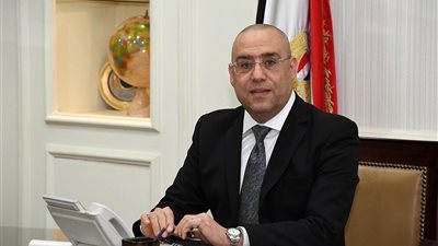 وزير الإسكان يشيد بفوز شركة المقاولون العرب بجائزتين عالميتين جديدتين