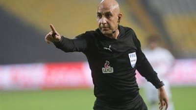 رسميًا.. محمد عادل حكمًا لمباراة الأهلي وفيوتشر في نهائي كأس السوبر المصري