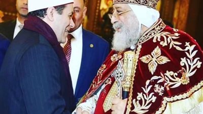 مظهر شاهين يتقدم بخالص التهنئة إلي قداسة البابا تواضروس الثاني بابا الأسكندريةبمناسبة عيد ميلاد سيدنا المسيح عليه السلام 