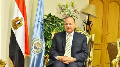 محافظ أسيوط يبعث برقية تهنئة لقداسة البابا تواضروس الثانى بمناسبة عيد الميلاد المجيد