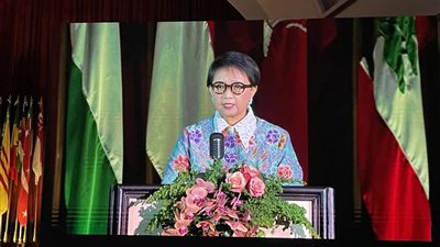 وزيرة خارجية إندونيسيا: نواصل تعزيز حماية المواطنين الإندونيسيين فى الخارج 