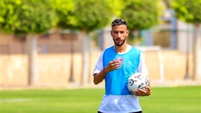 طلبات مودرن فيوتشر تهدد إنتقال ناصر ماهر للزمالك