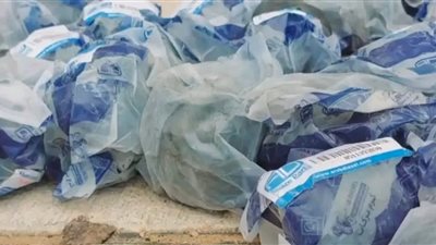 جمارك السلوم تضبط محاولة تهريب كمية من الأدوية البشرية وقطع غيار السيارات 