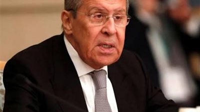 لافروف : أمريكا وبريطانيا تدوسان القانون الدولي بضرب اليمن 