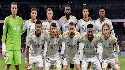 فينيسيوس يقود تشكيل ريال مدريد أمام برشلونة في السوبر الأسباني