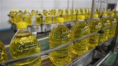 وصلت إلى 41 طن.. التحفظ على مصنع لإعادة تدوير الزيوت وبيعها بالجيزة