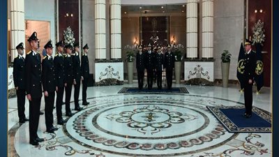 وزير الداخلية يصدق على تخريج طلبة الدور الثاني من كلية الشرطة لعام 2022/2033