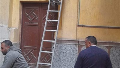 تركيب كشافات الإنارة ببركة الحاج منطقة المرج 