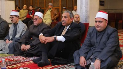 محافظ دمياط تُهنئ المواطنين بمناسبة الاحتفال بذكرى ليلة الإسراء والمعراج 