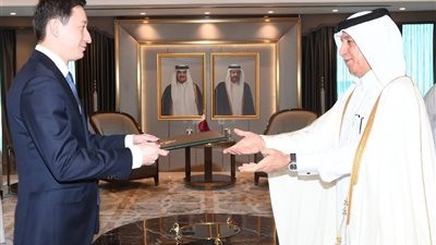 وكالة دنيو للاخبار  : سفير أوزبكستان الجديد يقدم نسخة من أوراق اعتماده لوزير الدولة للشؤون الخارجية بدولة قطر 