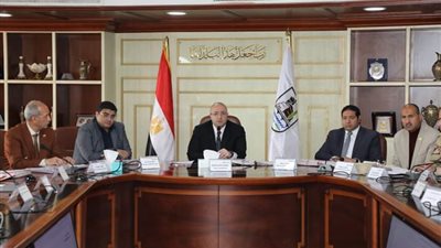 برئاسة المحافظ  تنفيذي بني سويف  يوافق على طلبات لمواطنين لإجراء تعديلات وإلغاء وترحيل شوارع  ورفع مقترحات بمخططات تفصيلية للقرى