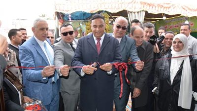 محافظ الدقهلية يفتتح معارض 