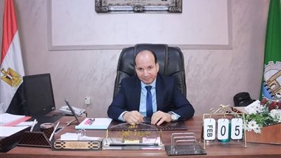 وكيل وزارة الصحة بالقليوببة يعفي مدير إدارة كفر شكر من مهام عملها 