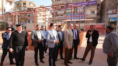 محافظ كفرالشيخ يتفقد أعمال إنشاء السوق الحضري المطور على مساحة 3000م٢