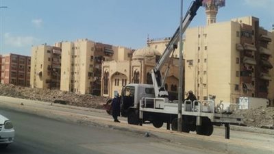 استمرار أعمال تطوير المرحلة الثانية من شارع الأمين بنطاق حي المناخ ببورسعيد
