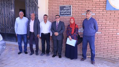جولة تفقدية لرئيس جامعة جنوب الوادى لمركز الأرصاد الجوية بالجامعة