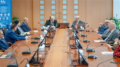 خلال مشاركته بفعاليات صالون جامعة النيل  وزير التجارة والصناعة يستعرض أبرز جهود الوزارة للنهوض بالقطاع الصناعي وزيادة الصادرات المصرية
