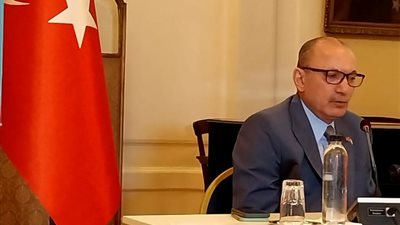 بالصور ...ندوة لاكمل الدين إحسان أوغلو  بعنوان  
