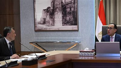 رئيس الوزراء يتابع عددًا من ملفات عمل وزارة السياحة والآثار