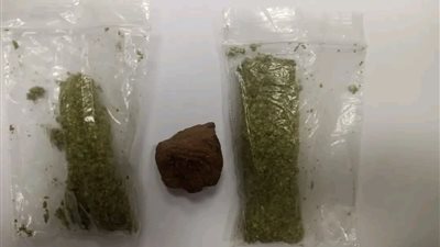 جمارك مطار الغردقة الدولي تضبط محاولة تهريب كمية من مخدرى الحشيش والماريجوانا  
