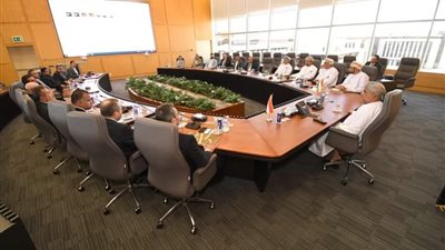 وزير الإسكان بسلطنة عمان يلتقى مسئولى شركات التطوير العقاري واالمقاولات المصرية لعرض الفرص الاستثمارية بسلطنة عمان  