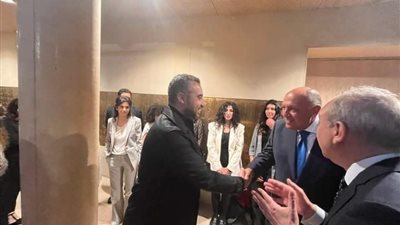 وزير الخارجية يقوم بزيارة الي بيت مصر بالمدينة الجامعية في باريس