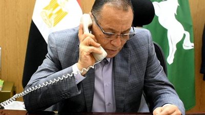 محافظ الشرقية يُهنئ أوائل الشهادة الإعدادية عبر الاتصال الهاتفي