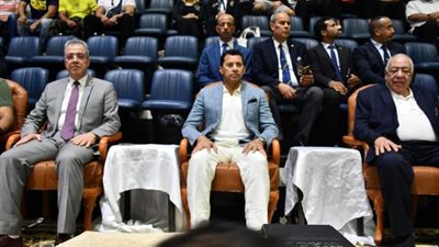 وزير الرياضة يشهد البطولة الإفريقية لكمال الأجسام واللياقة البدنية ويسلم الميداليات للفائزين