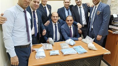 جمارك مطار شرم الشيخ الدولى تضبط محاوله تهريب كمية كبيرة من الأقراص المخدرة 