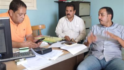 استجابة لما نشرته جريدة المواطن . الوحدة المحلية لقرية ادم  بالنوبارية تقوم بتسليك وتشغيل محطة الصرف وانهاء مشكلة المياة بقرية محمد عبدالوهاب 