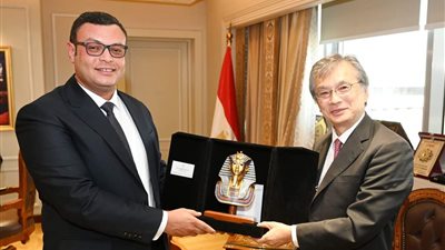 السفير اليابانى يلتقى وزير الإسكان والمرافق والمجتمعات العمرانية، ويتفق معه على تعزيز التعاون في مجالات الإسكان والمرافق والمجتمعات العمرانية