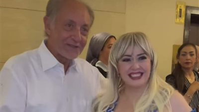 حقيقة زواج الفنان القدير عبدالعزيز مخيون 