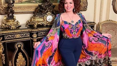 إلهام شاهين في مرمى النيران