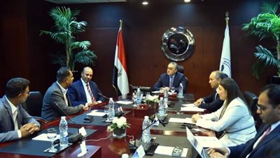 الهيئة العامة للاستثمار والمناطق الحرة وشركة بلاك آند ديكر الأميركية تبحثان إنشاء أول مصنع للمعدات والأدوات الكهربائية في منطقة الشرق الأوسط وأفريقيا