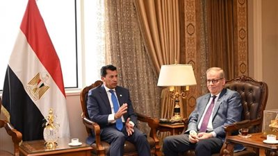 وزير الرياضة يتابع آخر تطورات للمعمل المصرى لمكافحة المنشطات .. ويجري اتصالا هاتفيا  برئيس الوادا