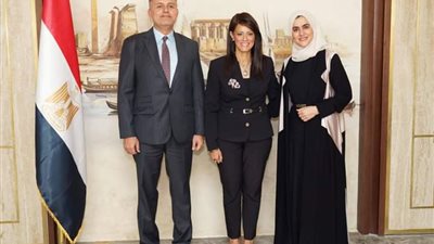 وزيرة التخطيط والتنمية الاقتصادية والتعاون الدولي تلتقي سفير دولة قطر بالقاهرة لتعزيز سبل التعاون وجهود التنمية بين البلدين