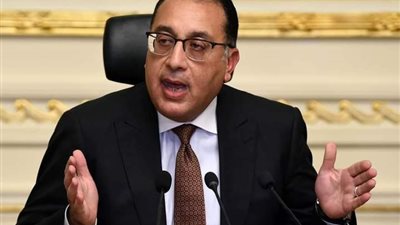 رئيس الوزراء يبدأ جولة تفقدية لمتابعة المراحل النهائية لعناصر مشروع تطوير موقع 