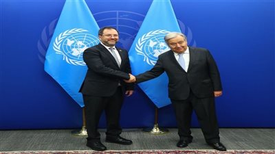 وزير الخارجية  الفنزويلى  والأمين العام للأمم المتحدة يعقدان اجتماعا لمناقشة الاعتداءات وانتهاكات القانون الدولي التي ترتكبها حكومة الولايات المتحدة ضد فنزويلا.