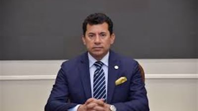 وزير الشباب والرياضة ينعى إيهاب جلال