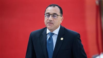 رئيس الوزراء يتابع مُستجدات تنفيذ المرحلة الأولى من مشروع تنمية مدينة رأس الحكمة وموقف التعويضات المقررة لأهالي المنطقة