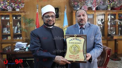 أمين «البحوث الإسلامية» يلتقي نائب رئيس جامعة الأزهر للوجه القبلي على هامش الأسبوع الثاني للدعوة الإسلاميَّة