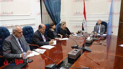 صور .. خلال اجتماعه بأعضاء جمعية محبى الأشجار .. «محافظ القاهرة» يوجه بتنمية وتطويرمنطقة المعادي