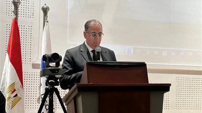نائب وزير الخارجية يشارك في مؤتمر 