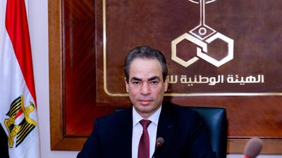 «الوطنية للإعلام» تحظر استضافة العرافين والمنجمين