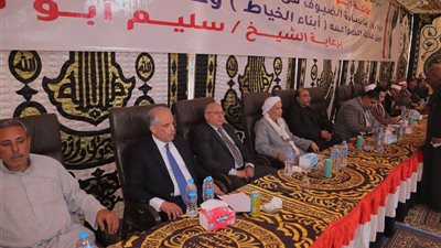 بحضور الجهات الأمنية ..جلسة عرفية تنهي خصومة ثأرية بين عائلتي الصوامعة وحسانين بالصف جنوب الجيزة