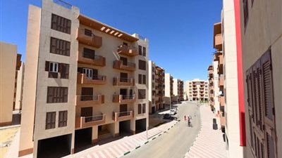 وزير الإسكان:غدا..بدء حجز وحدات إدارية بمساحة 100م2 للبيع بمدينة الخارجة بالوادي الجديد